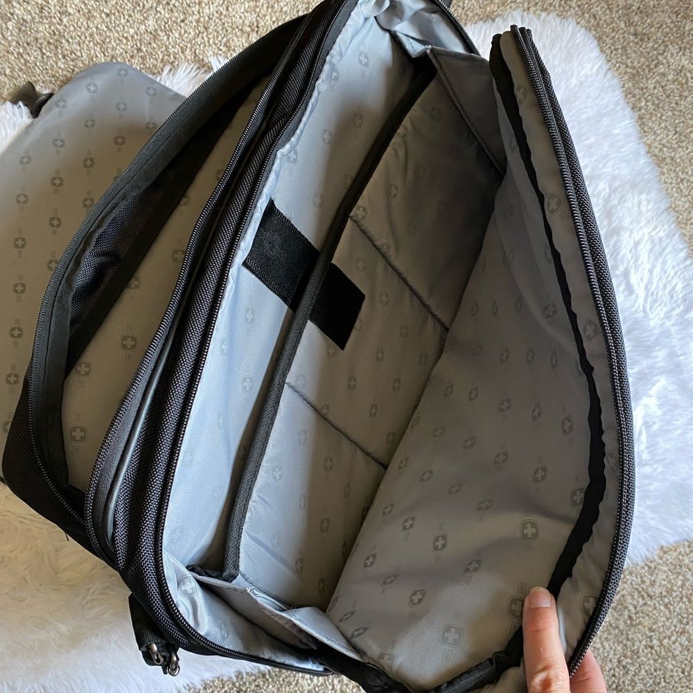 Swiss Tech Bag‎ - Picture 8 of 14